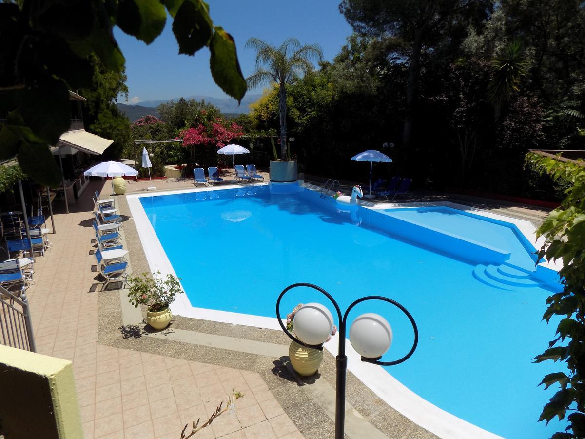 Lefkas Blue Hotel Nikiana Exterior photo