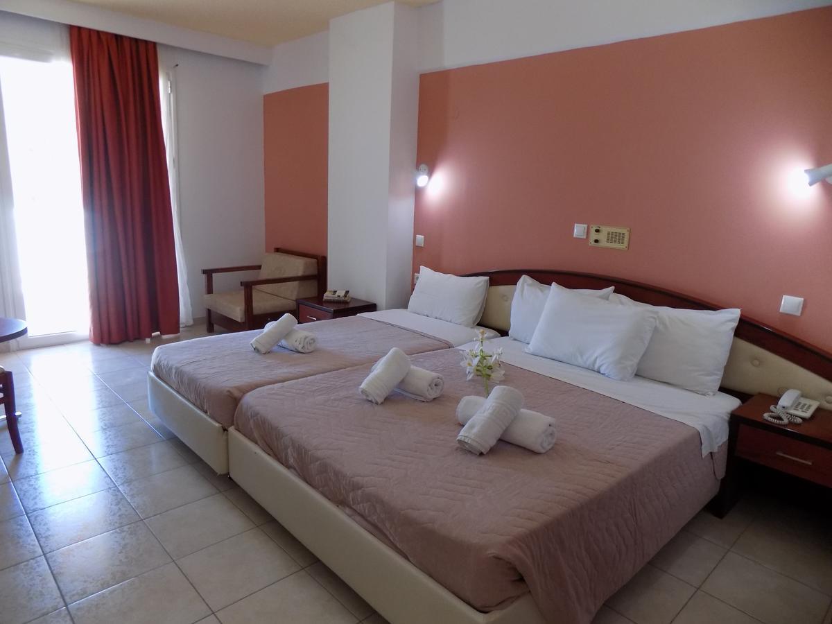 Lefkas Blue Hotel Nikiana Exterior photo