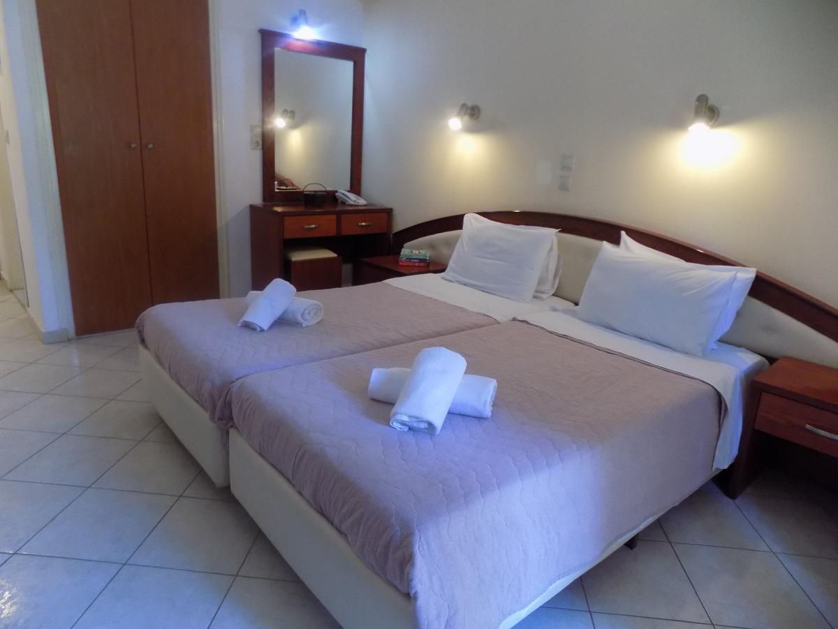 Lefkas Blue Hotel Nikiana Exterior photo